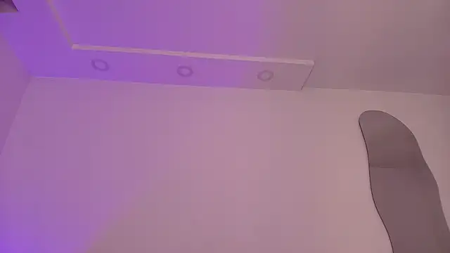 jesiicarabiit11 online show from March 30, 5:40 am