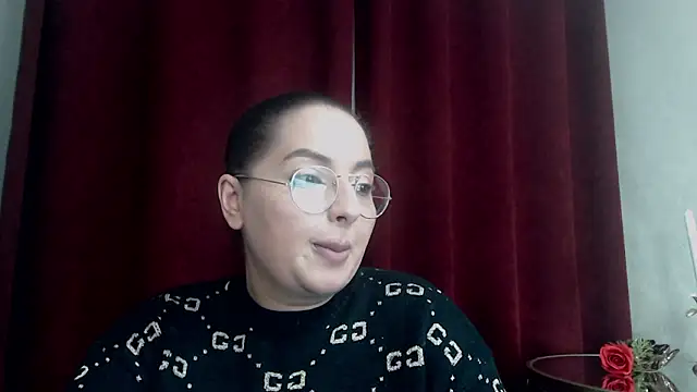 BustyAllyy online show from February 11, 12:03 am