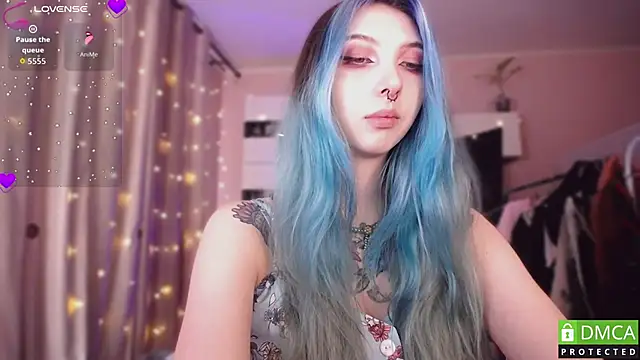 JustMeowGirl online show from February 15, 5:43 am