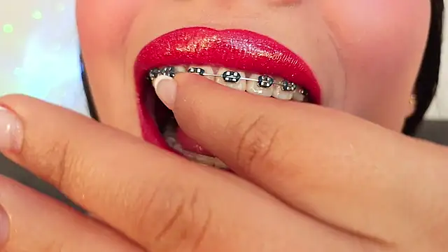 mia roux13 online show from September 12, 8:38 pm