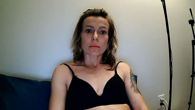 anechka1 online show from June 29, 2:29 am