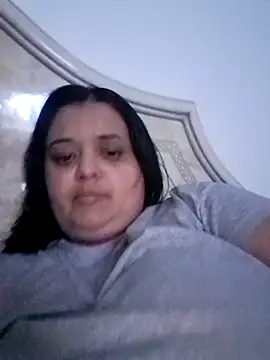 sarahhh1987 online show from March 21, 6:13 pm