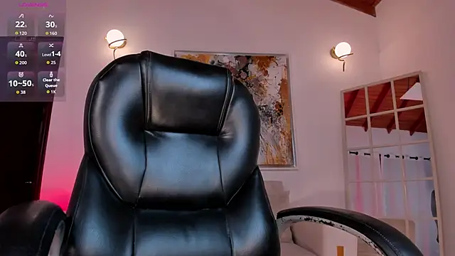 HannaConnor  online show from April 15, 4:35 am