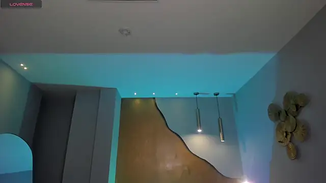 AliceHarper  online show from March 5, 8:04 pm