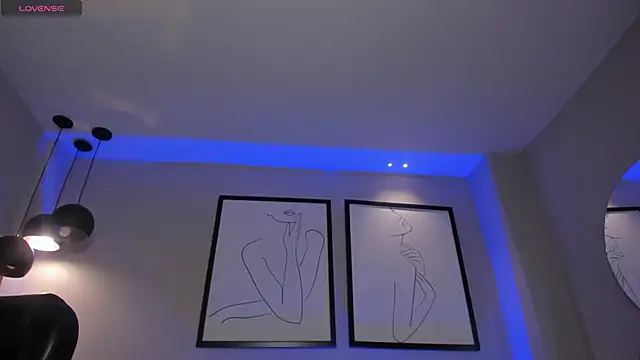 AliceHarper  online show from March 27, 6:41 pm