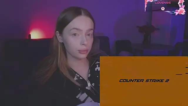  MayShy  online show from December 4, 8:05 am