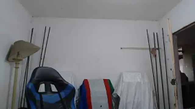 yohatinelly07 online show from November 12, 9:35 pm