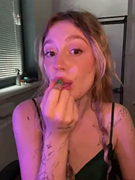 meanexx online show from February 16, 9:20 am