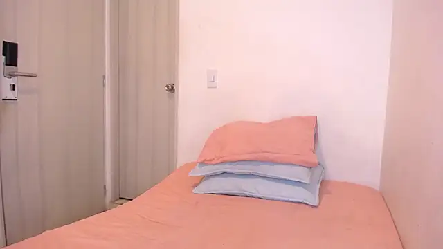 Megan mancini online show from November 20, 11:06 pm