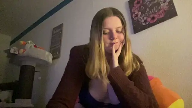 isabellehorny69 online show from February 8, 8:34 pm