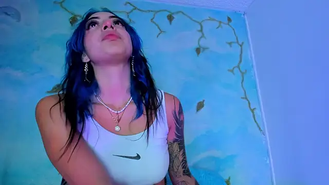 SaturnooStonee online show from February 28, 9:09 am