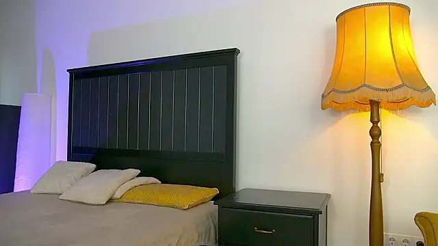 Yanira Muslim online show from March 17, 5:00 am