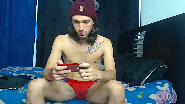 Hot Sharks  online show from November 10, 11:05 am