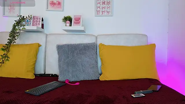 Malka Burning online show from March 30, 8:08 pm