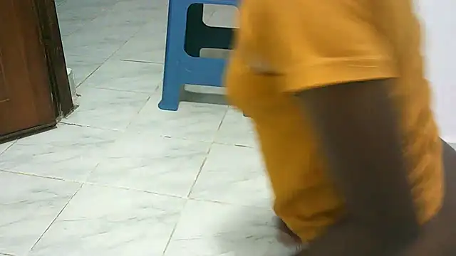 hottgirlval online show from September 10, 10:48 am