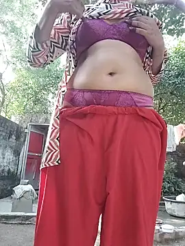 Miss Ayesha online show from November 26, 5:30 am