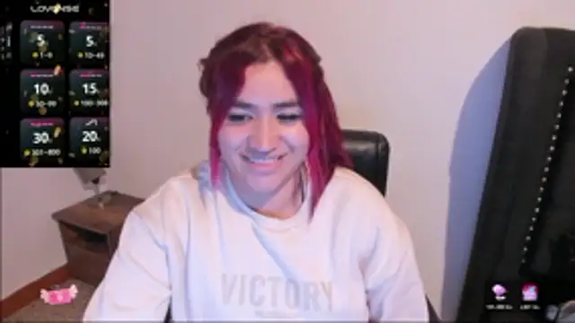 EmaGw online show from December 19, 1:32 am