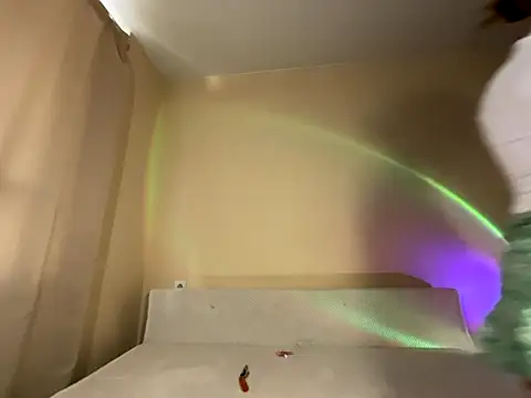 Snapshot of winter__sun chatting on September 11, 1:11 pm winter sun online show from September 11, 1:11 pm