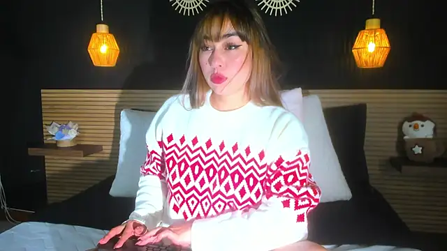 AnnaVictoria   online show from December 20, 3:21 am