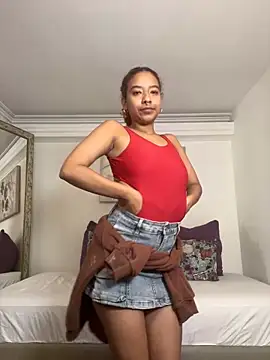 rubi star online show from November 6, 5:30 pm