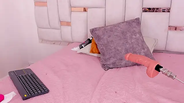 Daliana Beck online show from February 24, 1:21 pm