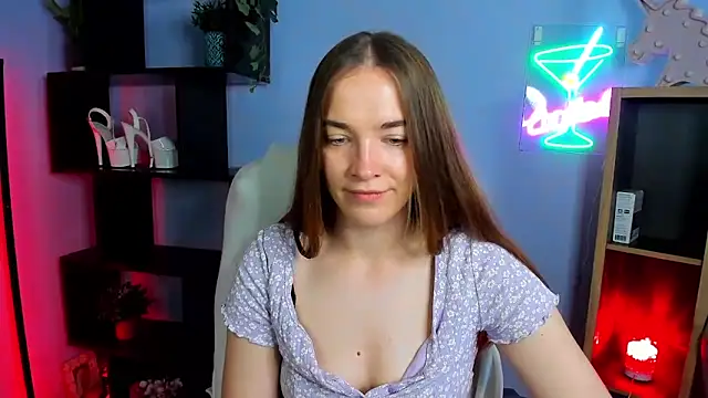 Snapshot of kenzie_x chatting on October 19, 6:37 am kenzie x online show from October 19, 6:37 am