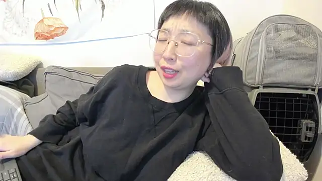 luxgray online show from December 20, 11:09 pm