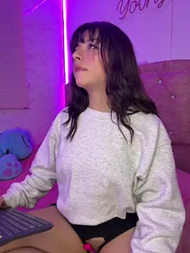 Yovng   Lau online show from April 16, 5:41 am