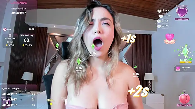 IsabellaaJoness online show from April 6, 11:22 am