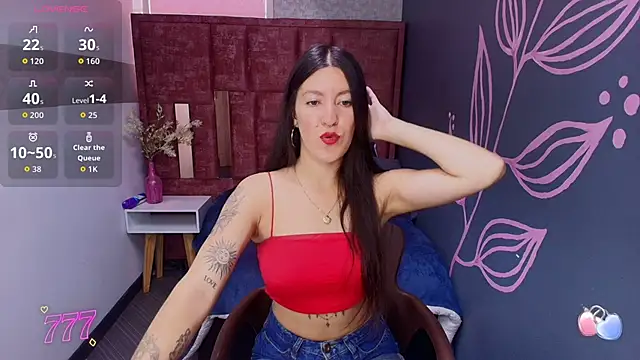 LiaCooper  online show from June 1, 12:51 pm