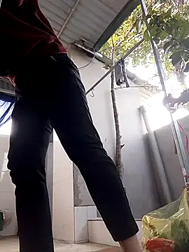 Aninyin22 online show from January 14, 3:44 am