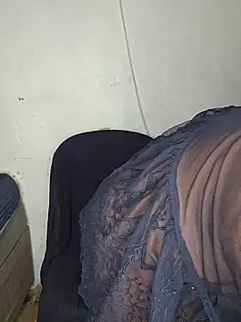 curvysexybody online show from June 11, 11:23 pm