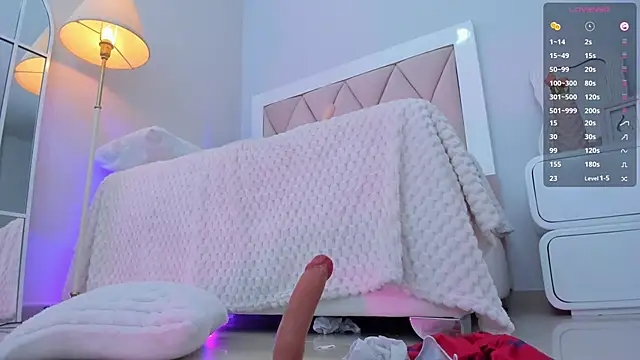 ania sweet18 online show from June 12, 3:03 am