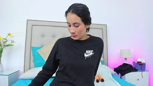 Cataleyalove ADY online show from April 13, 9:59 pm