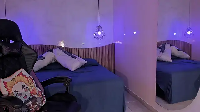 IamNayuta online show from March 5, 8:37 pm