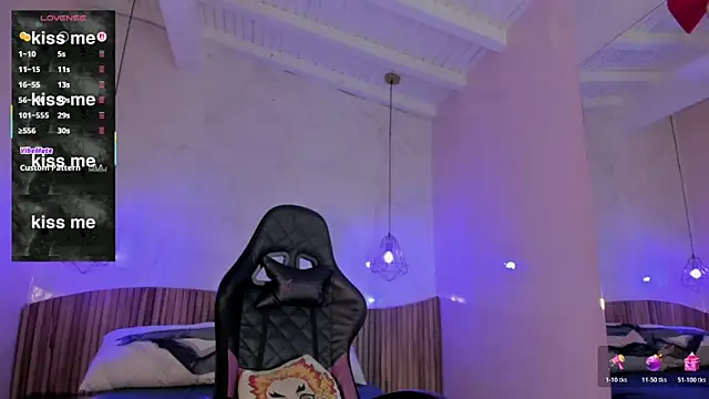 IamNayuta online show from March 8, 2:04 am