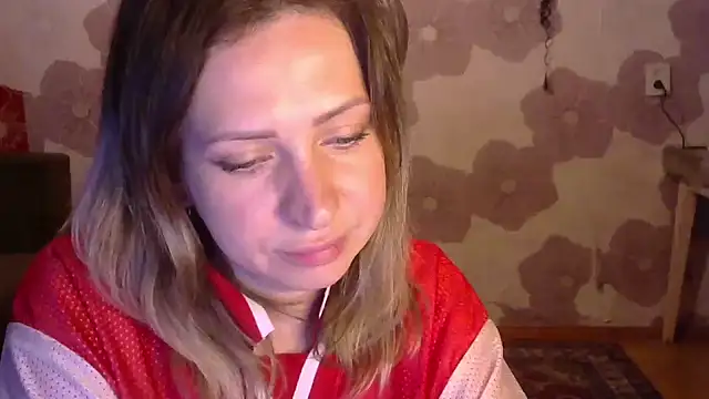 Queen Daenerys online show from September 10, 8:09 pm