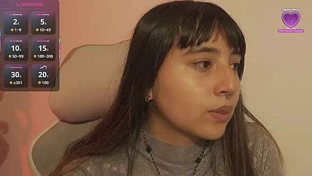 Snapshot of emitaa17228o chatting on October 17, 8:23 pm emitaa17228o online show from October 17, 8:23 pm