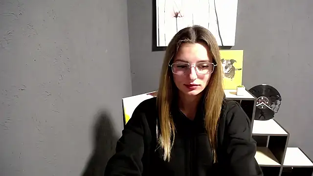 Snapshot of lady_olivia_ chatting on October 2, 4:45 pm lady olivia  online show from October 2, 4:45 pm