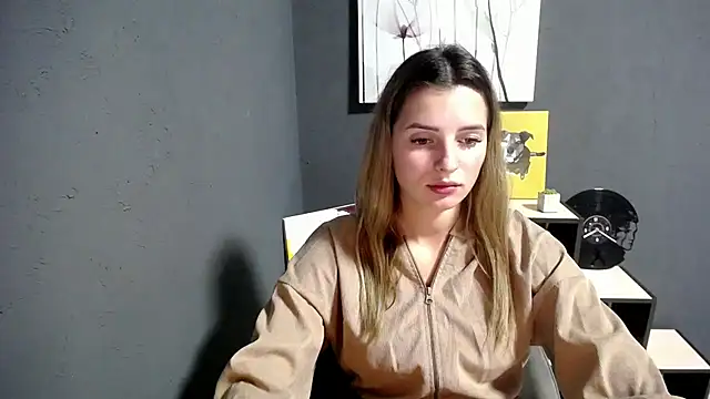 Snapshot of lady_olivia_ chatting on October 7, 5:06 pm lady olivia  online show from October 7, 5:06 pm