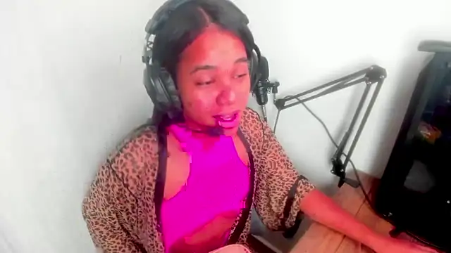 meghanSusexx online show from January 7, 11:08 pm