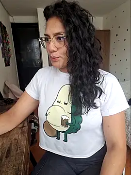 Snapshot of Thaliacooper_ chatting on October 22, 4:45 pm Thaliacooper online show from October 22, 4:45 pm