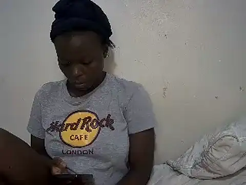 ebony curvedass online show from September 9, 9:58 pm