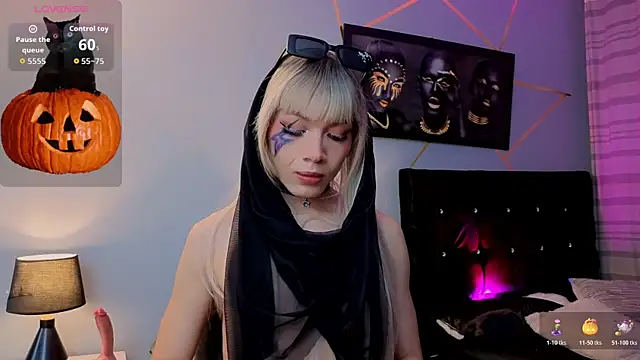 Megan Do Santos online show from October 30, 9:27 pm