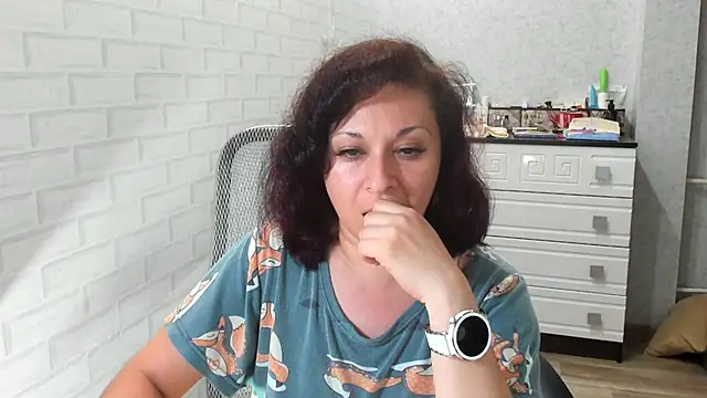 TeasyLana online show from June 11, 8:49 pm