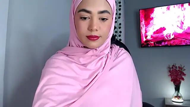 azzahara069 online show from May 6, 2:04 am