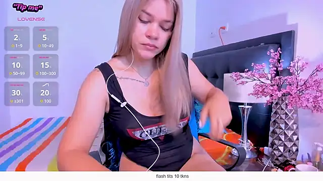daniela beauty online show from April 9, 12:43 pm