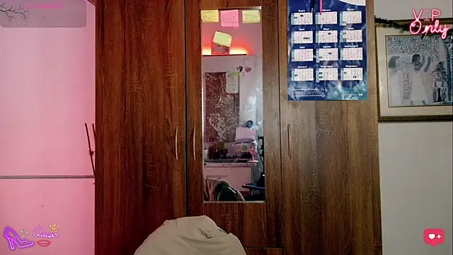 LauGrayJ online show from February 15, 3:09 am