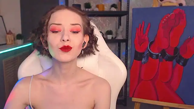 FascinatingEyess online show from January 5, 5:27 pm