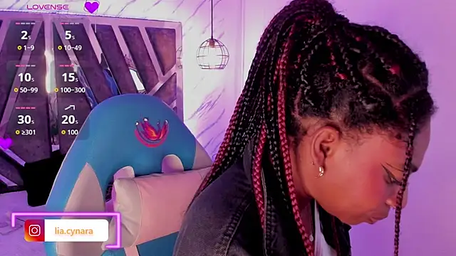 Queen perla  online show from September 20, 3:54 pm